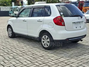 Mazda Verisa 2011 Pearl