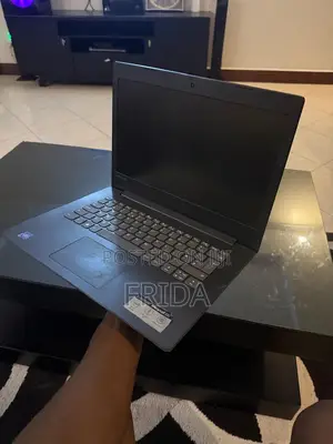 Laptop Lenovo IdeaPad 330 4GB Intel Celeron HDD+SSD 500GB