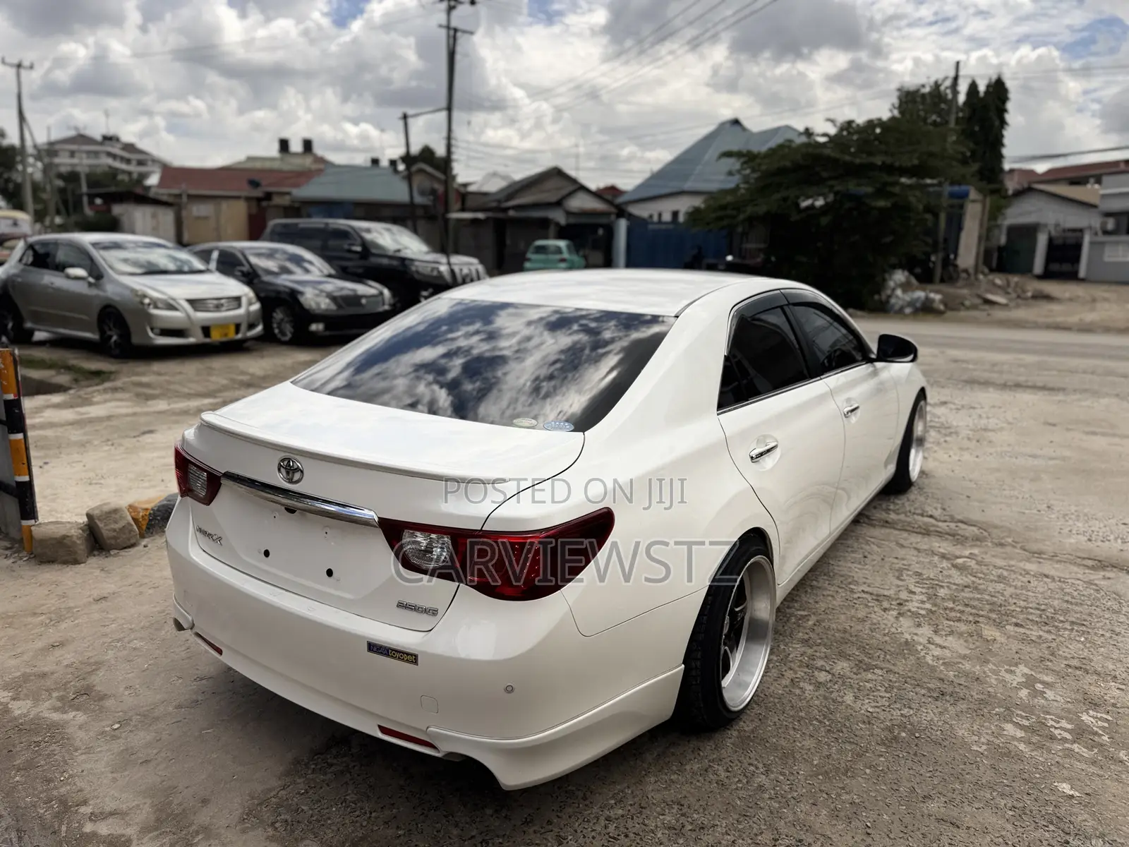 Toyota Mark X 2.5 AWD 2012 White