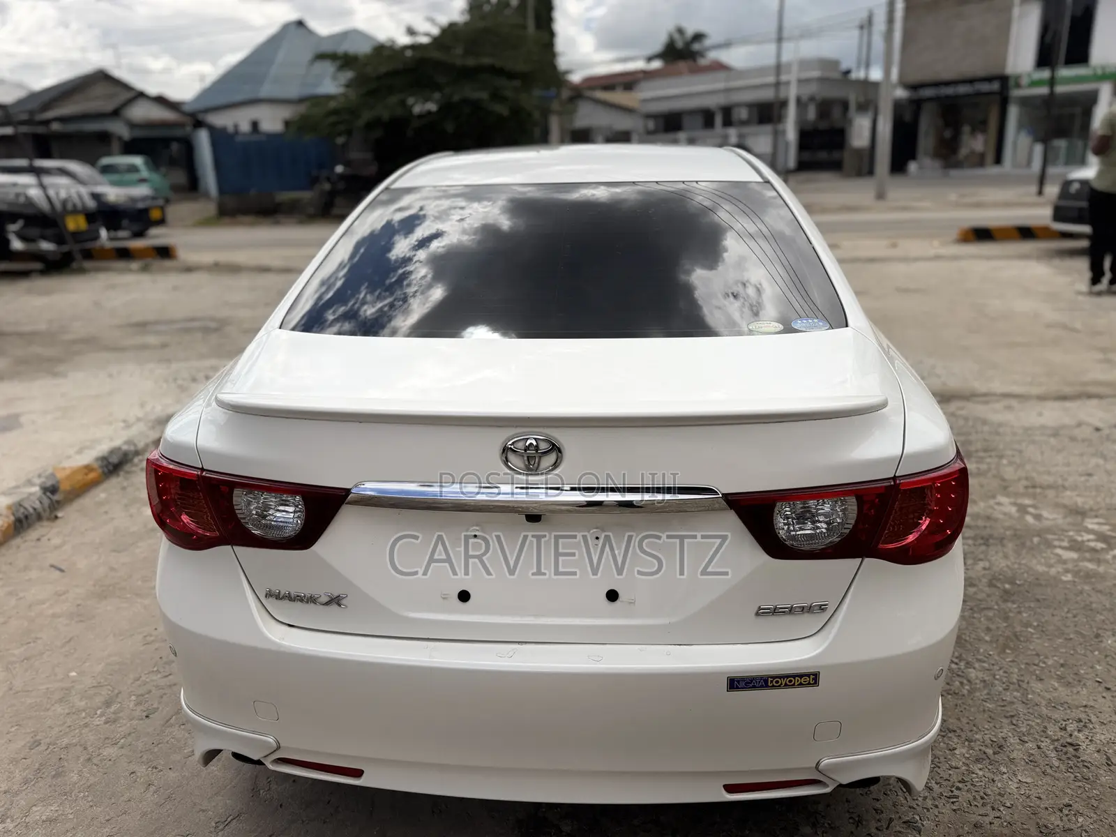 Toyota Mark X 2.5 AWD 2012 White