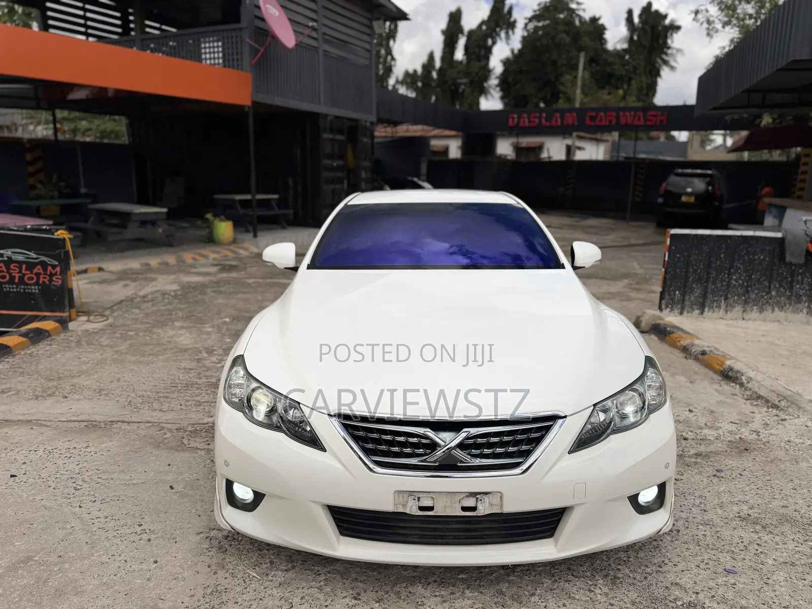 Toyota Mark X 2.5 AWD 2012 White