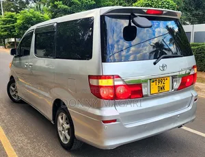 Toyota Alphard 2005 Silver