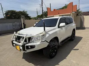 Toyota Land Cruiser Prado 2014 White