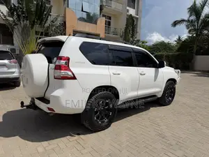 Toyota Land Cruiser Prado 2014 White