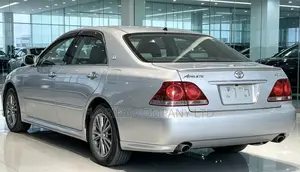 Toyota Crown Royale 2005 Silver
