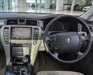 Toyota Crown Royale 2005 Silver