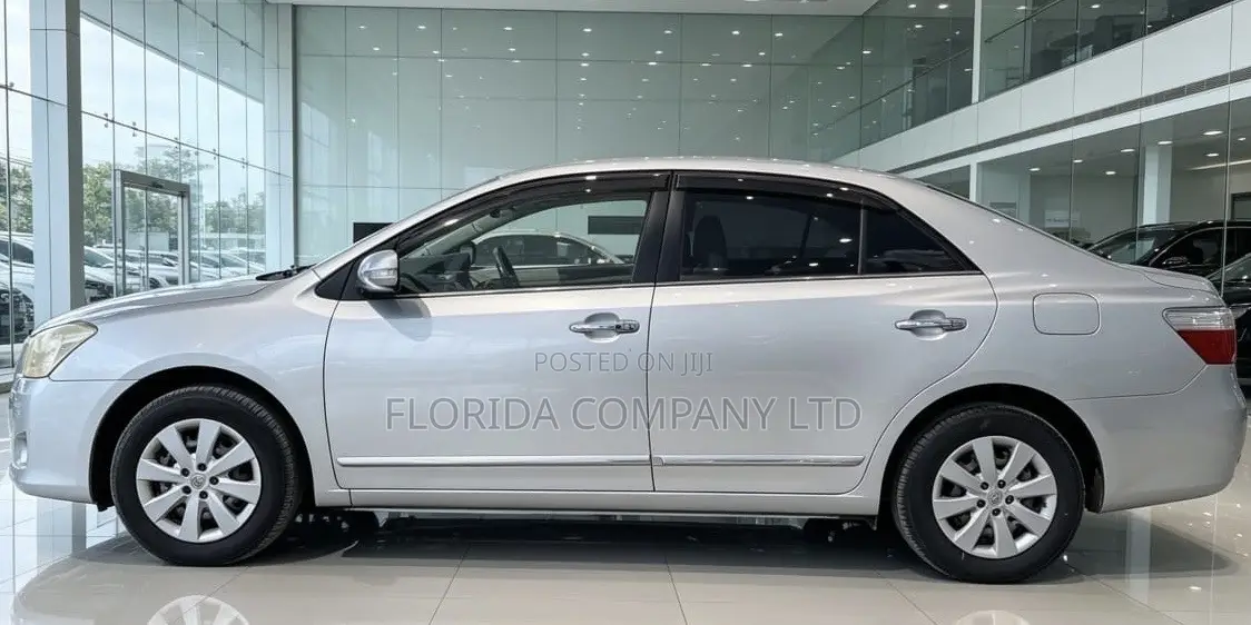 Toyota Premio 2009 Silver