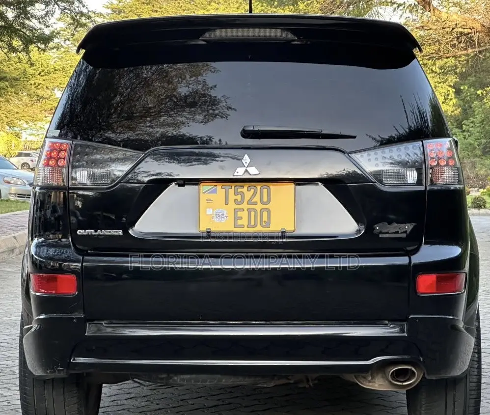 Mitsubishi Outlander 2008 Black