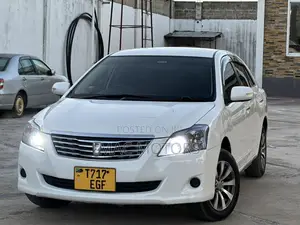 Toyota Premio 2009 White