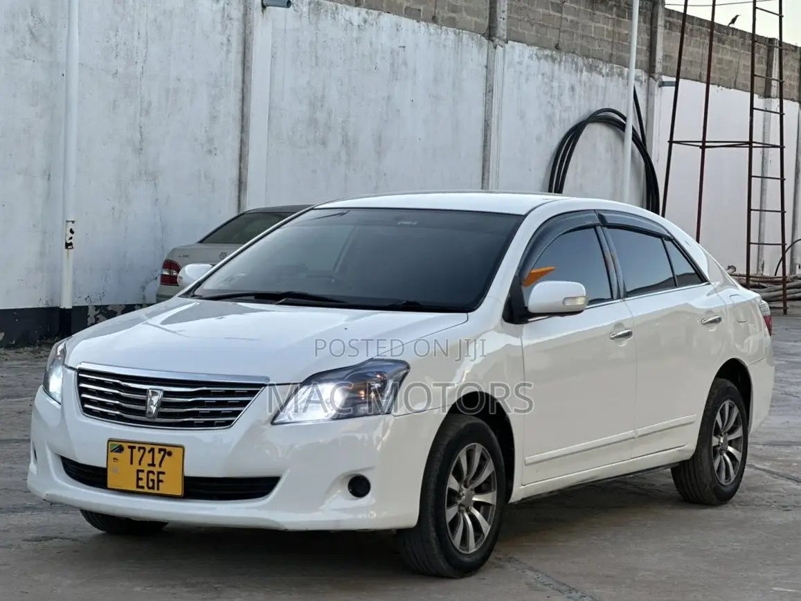 Toyota Premio 2009 White