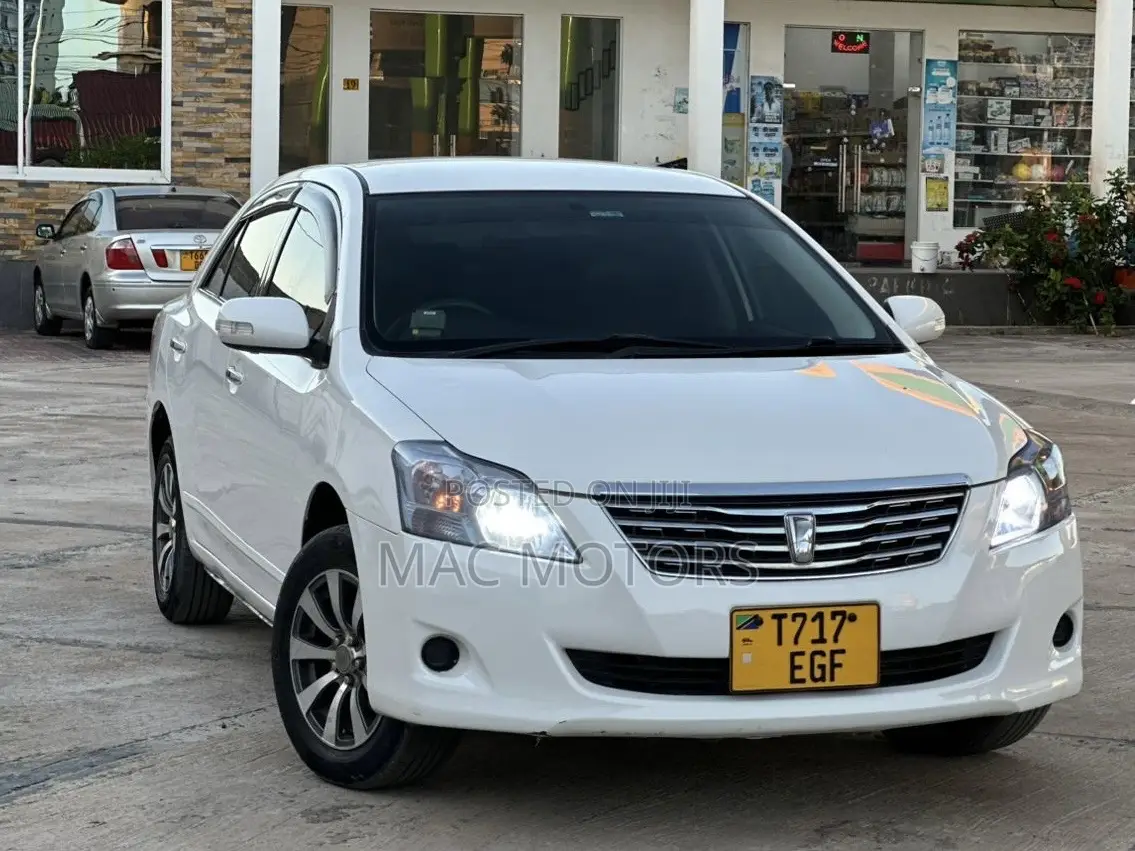 Toyota Premio 2009 White