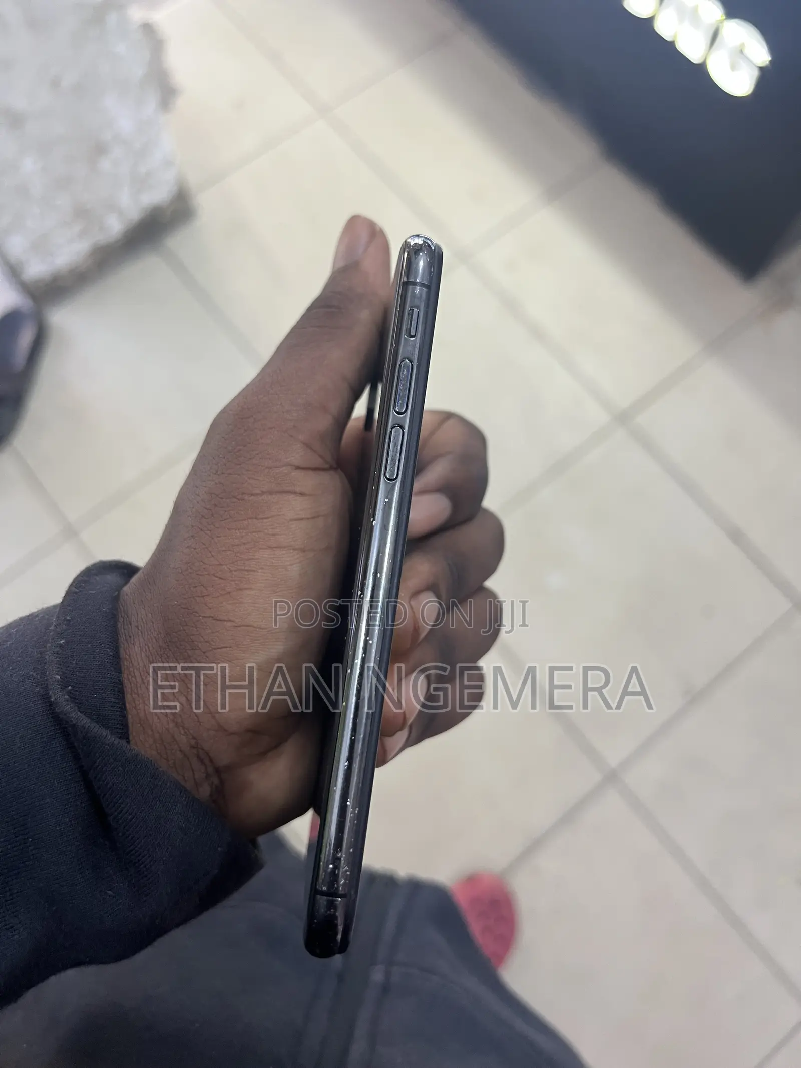 Apple iPhone X 64 GB Black