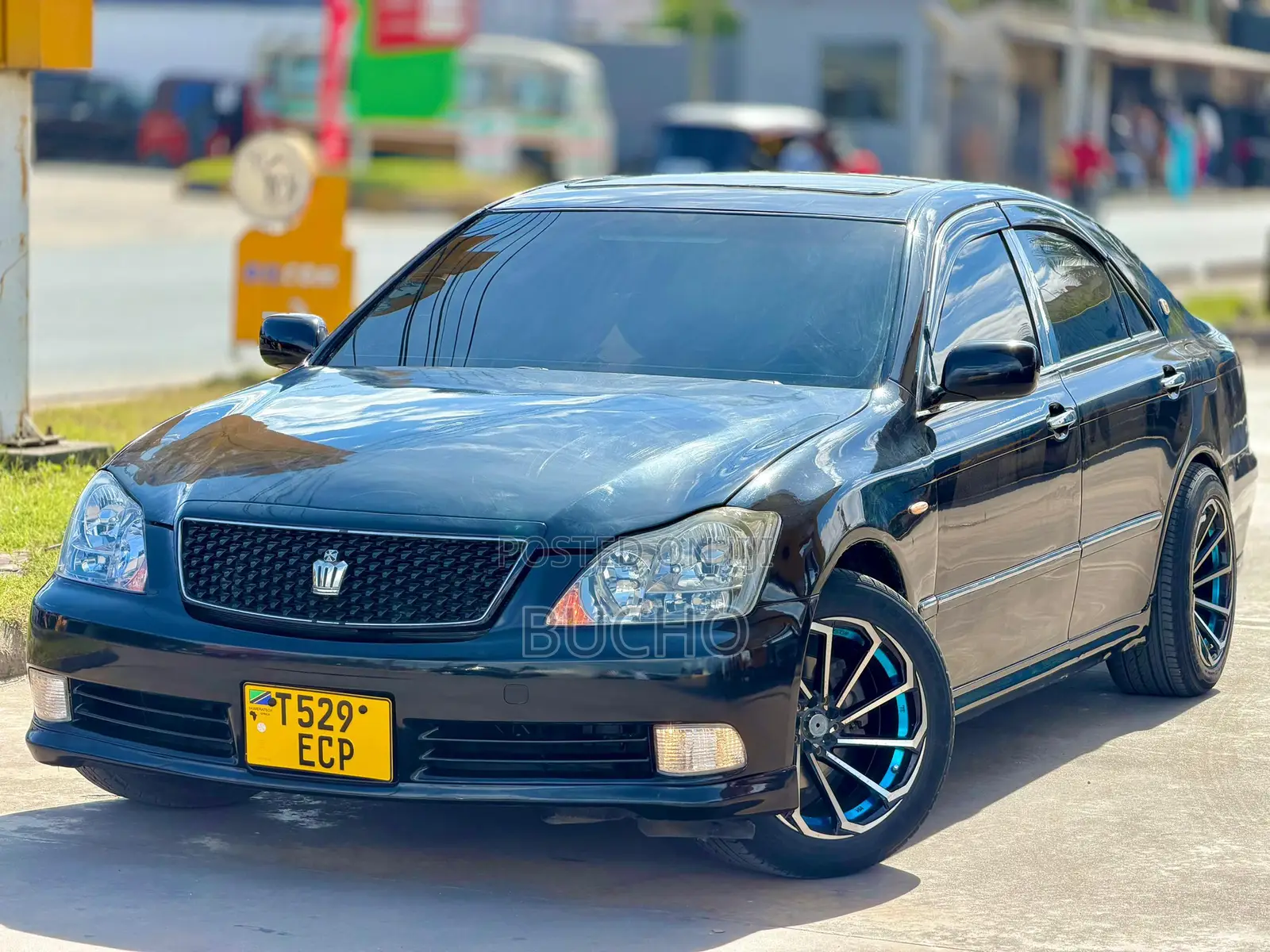 Toyota Crown 2004 Black