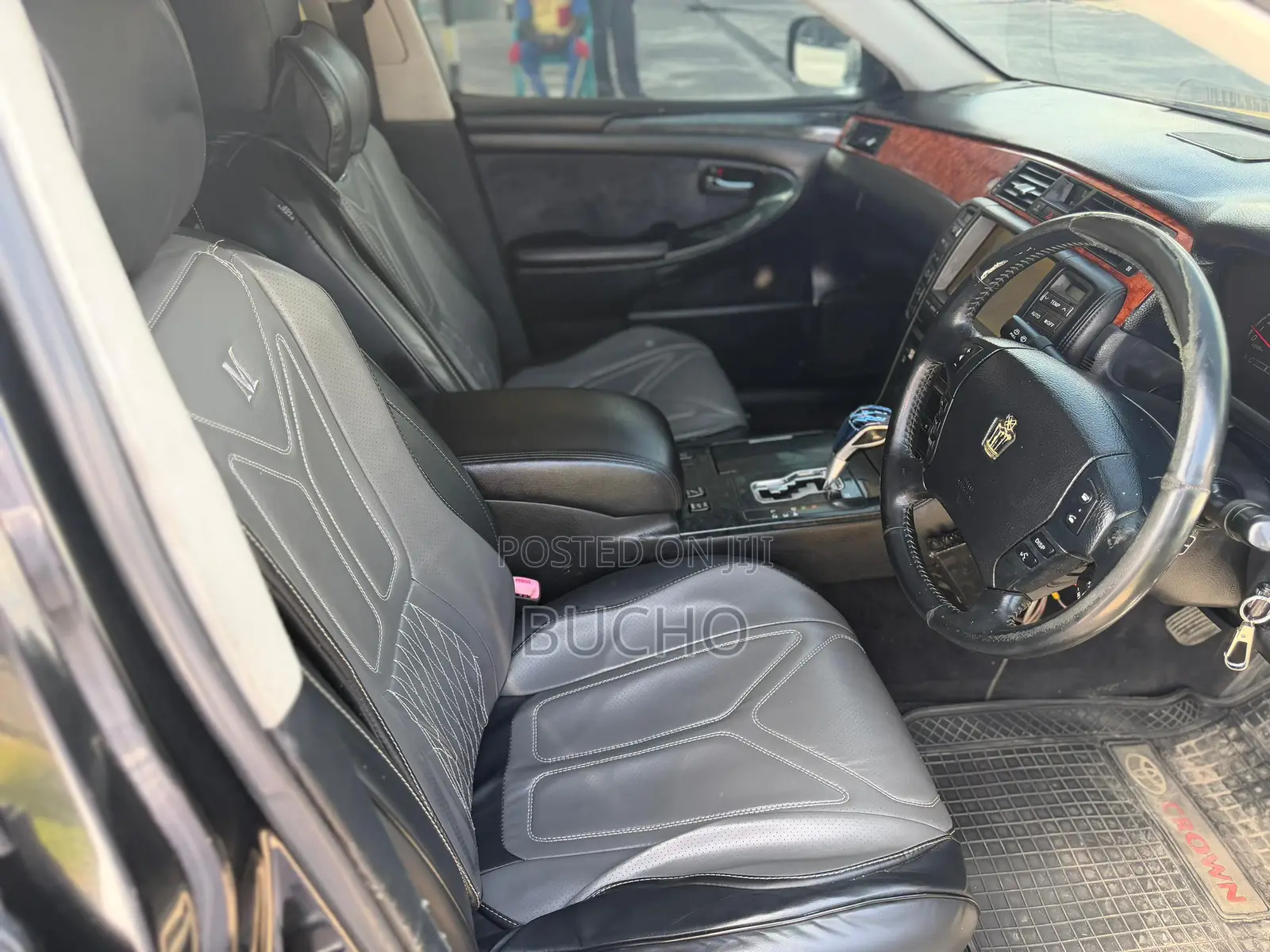 Toyota Crown 2004 Black
