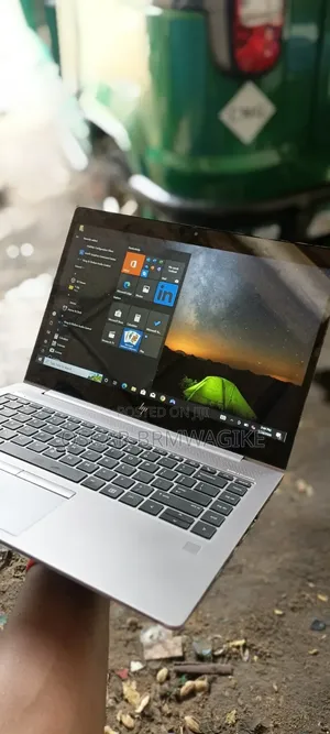 Laptop HP ZBook Firefly 14 G10 8GB Intel Core i5 SSD 256GB