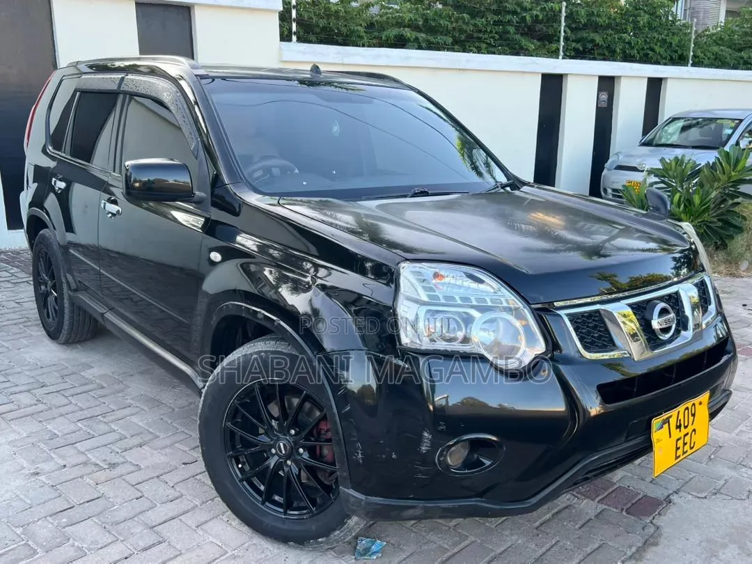 Nissan X-Trail 2011 Black