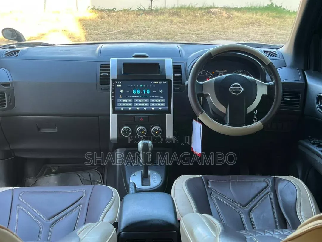 Nissan X-Trail 2011 Black