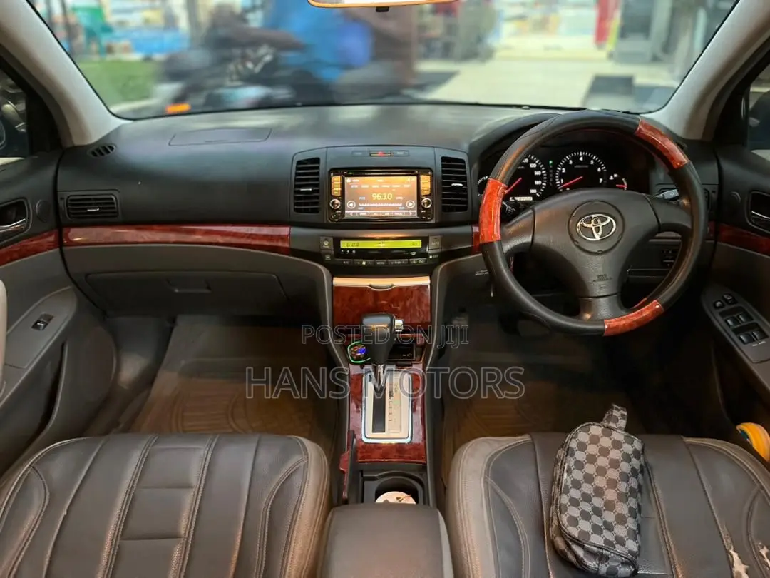 Toyota Premio 2004 Gray