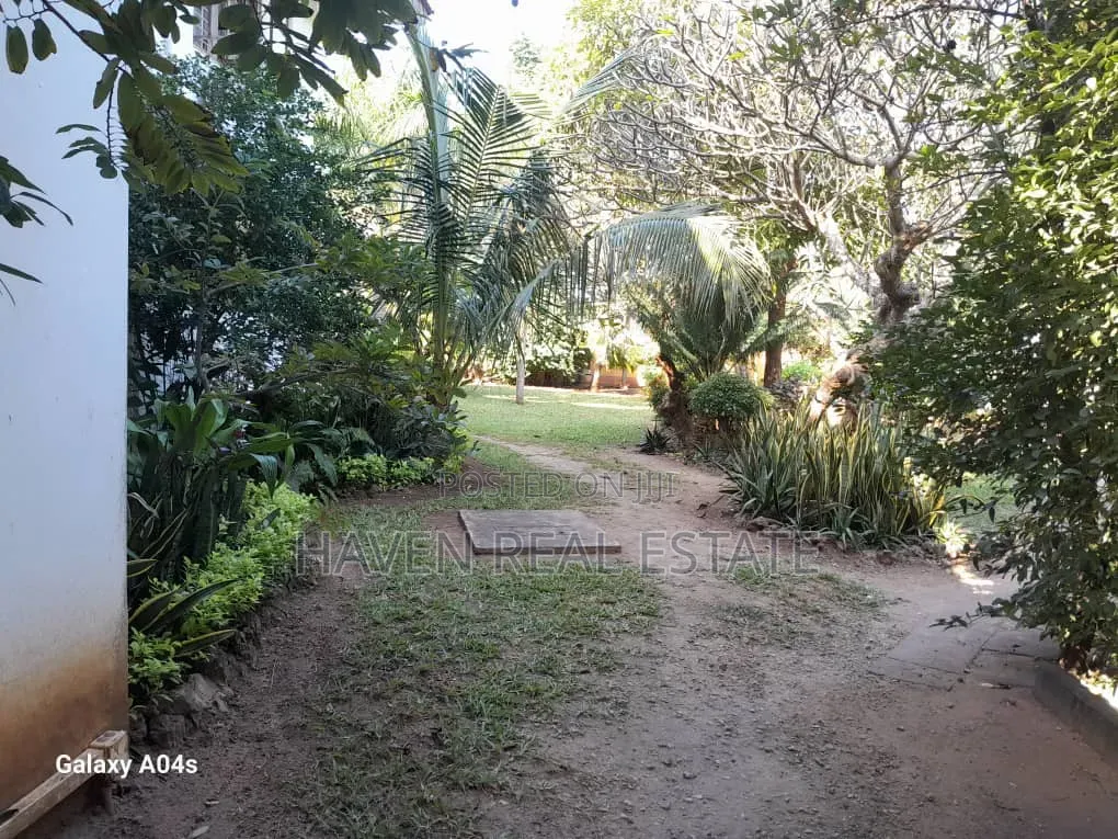 5bdrm House in Masaki for sale