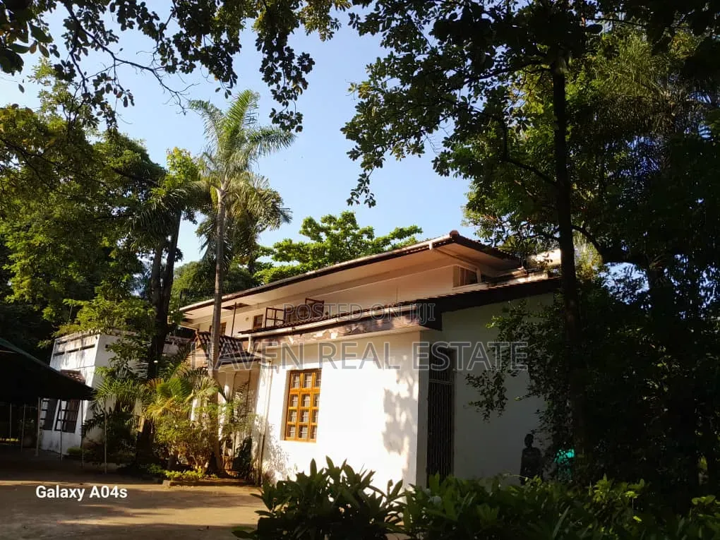 5bdrm House in Masaki for sale