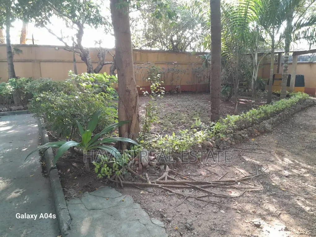5bdrm House in Masaki for sale
