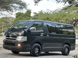 Toyota HiAce 2005 Grey