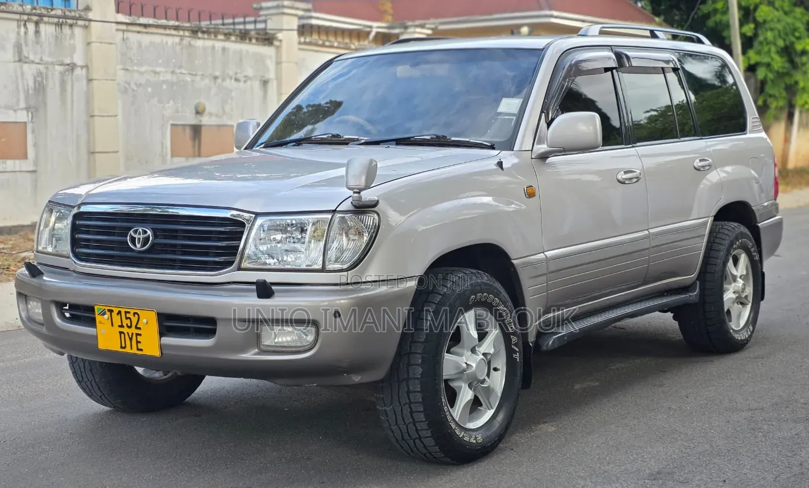 Toyota Land Cruiser 1999 Off white