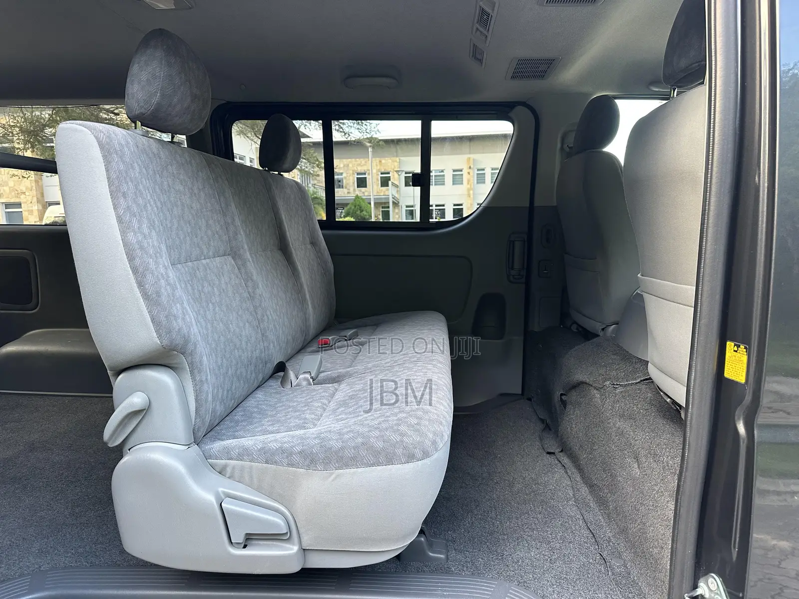 Toyota HiAce 2005 Grey