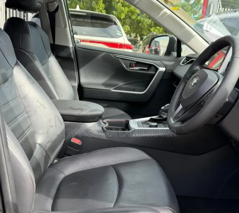 Toyota RAV4 2020 Black