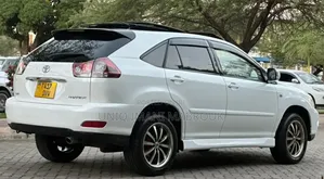 Toyota Harrier 2005 White