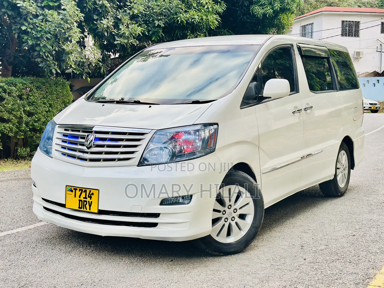 Toyota Alphard 2004 Pearl