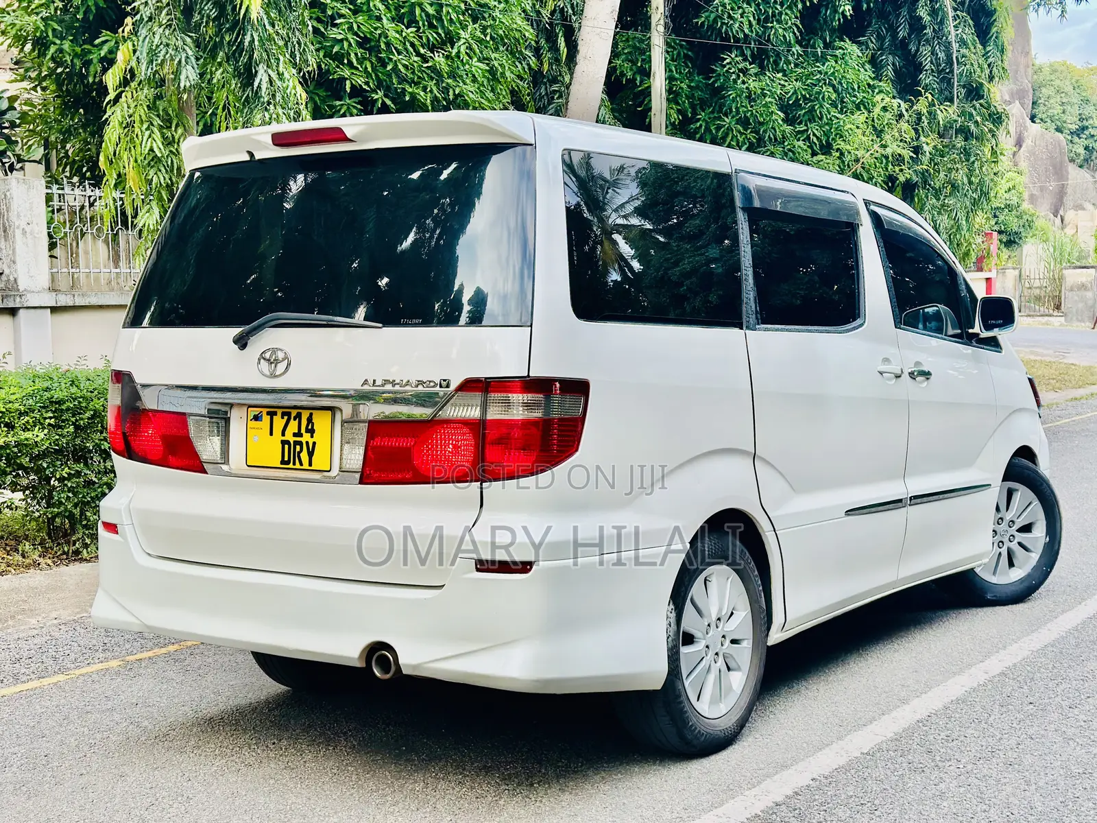 Toyota Alphard 2004 Pearl