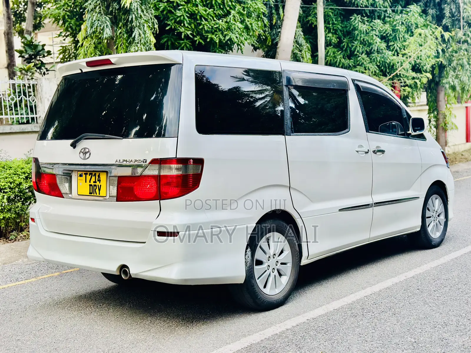 Toyota Alphard 2004 Pearl