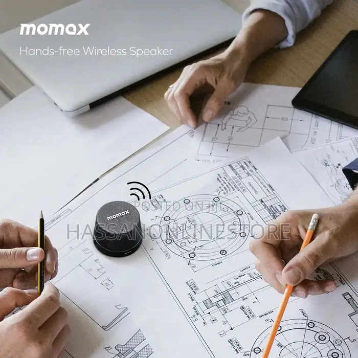 Momax 1-Vibe Go Magnetic Portable True Wireless Speaker