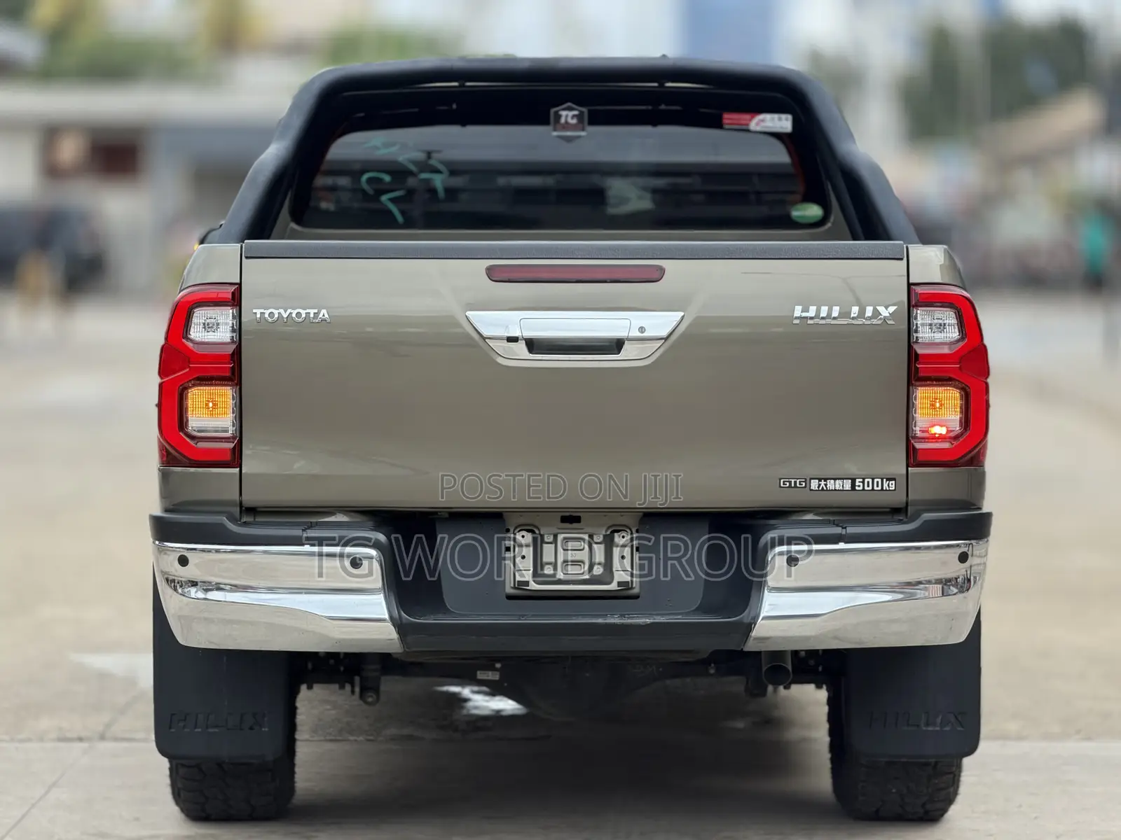 Toyota Hilux Revo Double Cab Deisel 2.4 AWD 2021 Beige