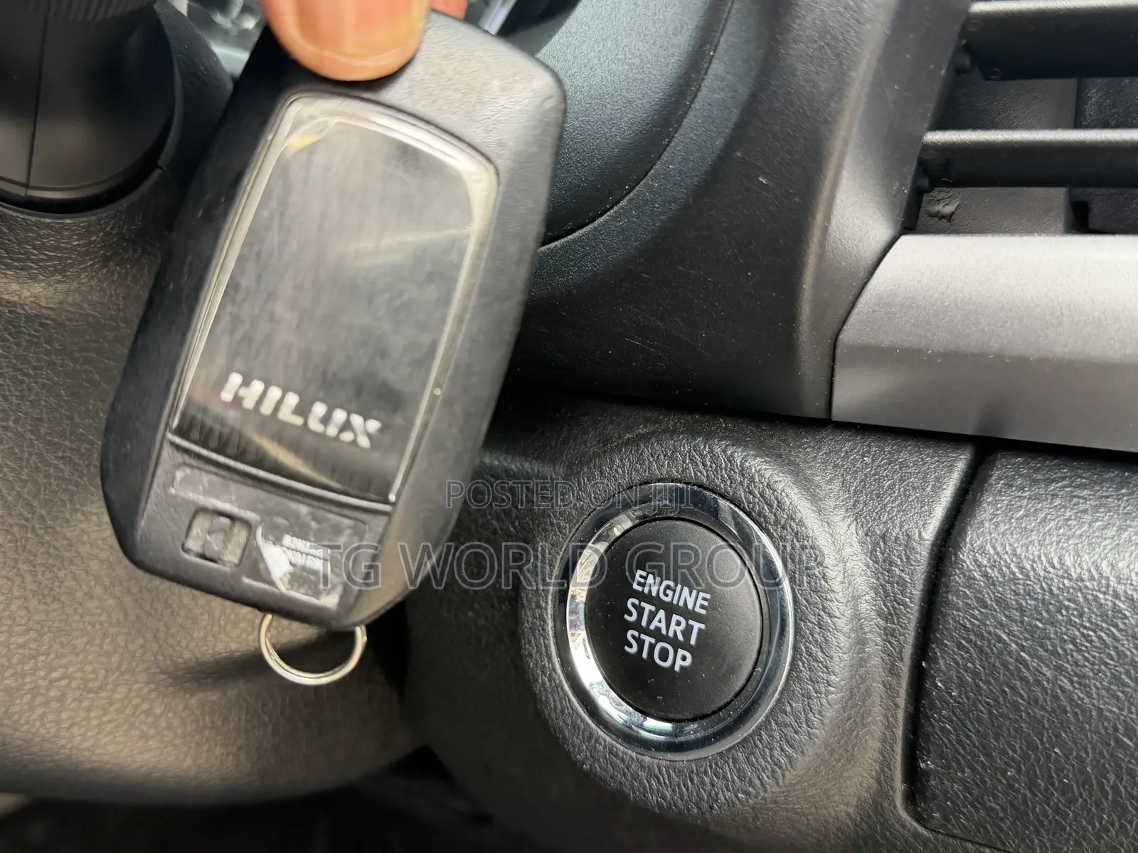 Toyota Hilux Revo Double Cab Deisel 2.4 AWD 2021 Beige