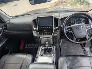 Toyota Land Cruiser 4.5 V8 TD 2019 Black