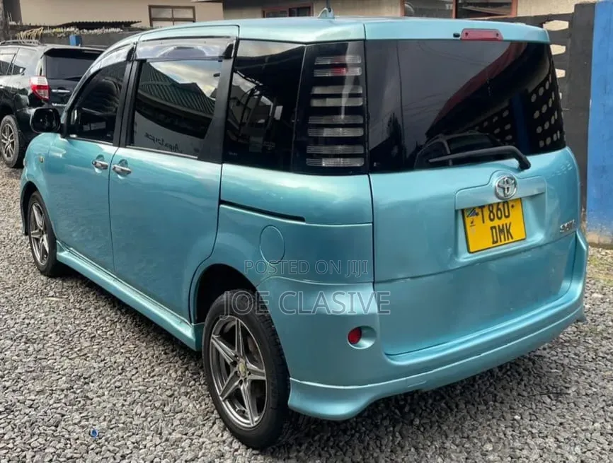 Toyota Sienta 1.5 FWD 2007 Blue