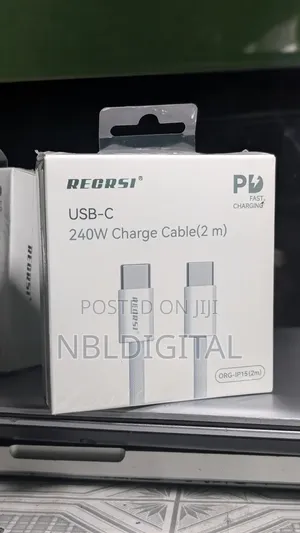 Recrsi 240w Usb-C to Usb-C Cable (2m) – Brand New!
 