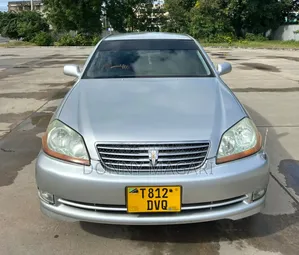 Toyota Mark II 2004 Silver