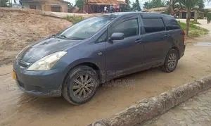 Toyota Wish 2010 Gray