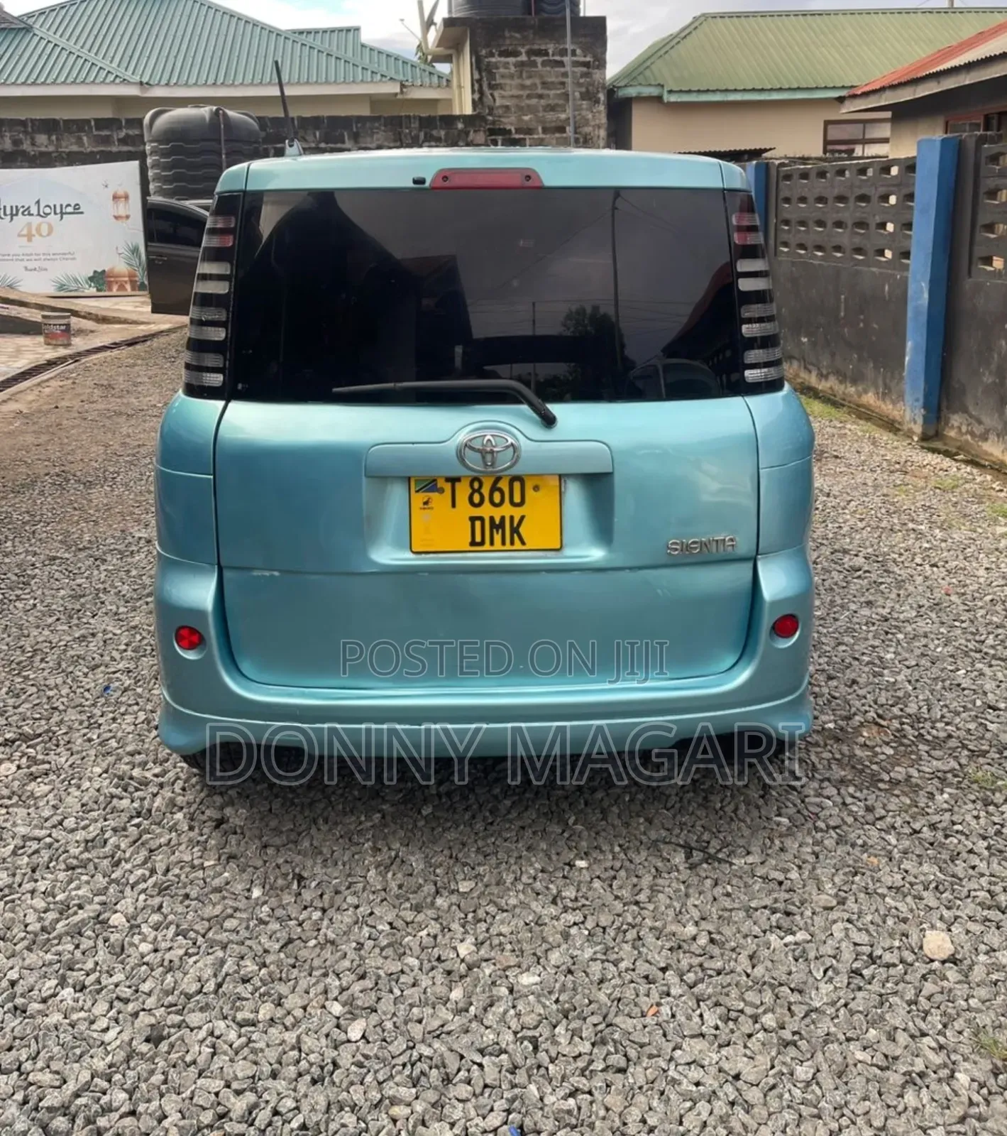 Toyota Sienta 2005 Blue