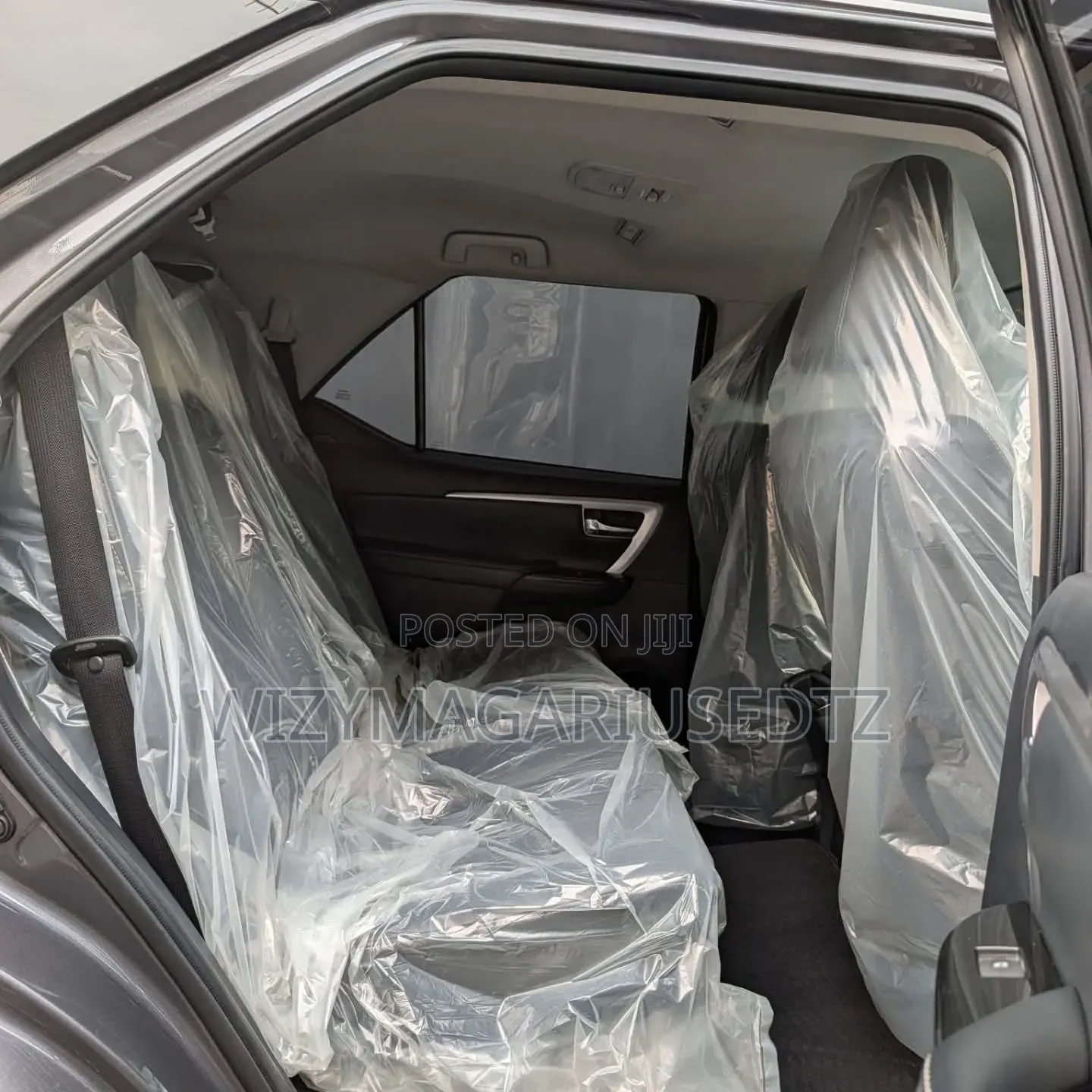 Toyota Fortuner 2022 Brown