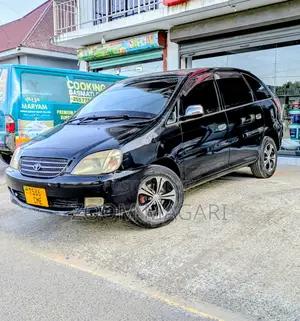 Toyota Nadia 2002 Black