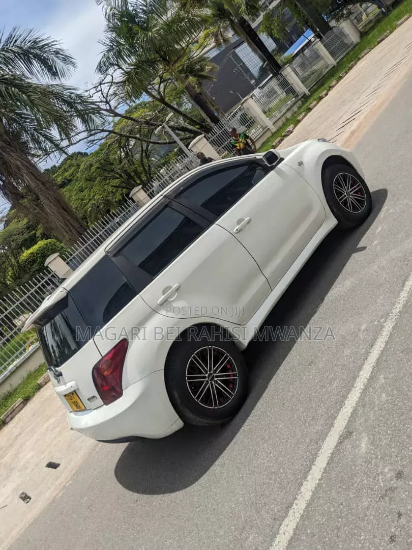 Toyota IST 2005 White