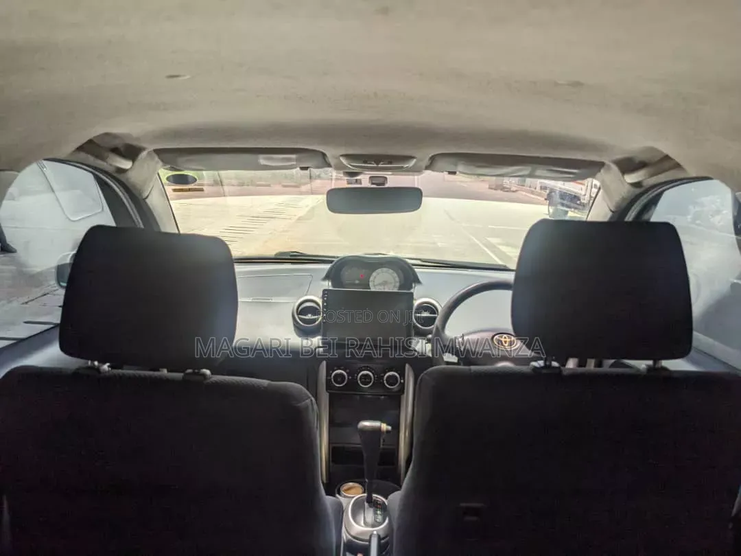 Toyota IST 2005 White
