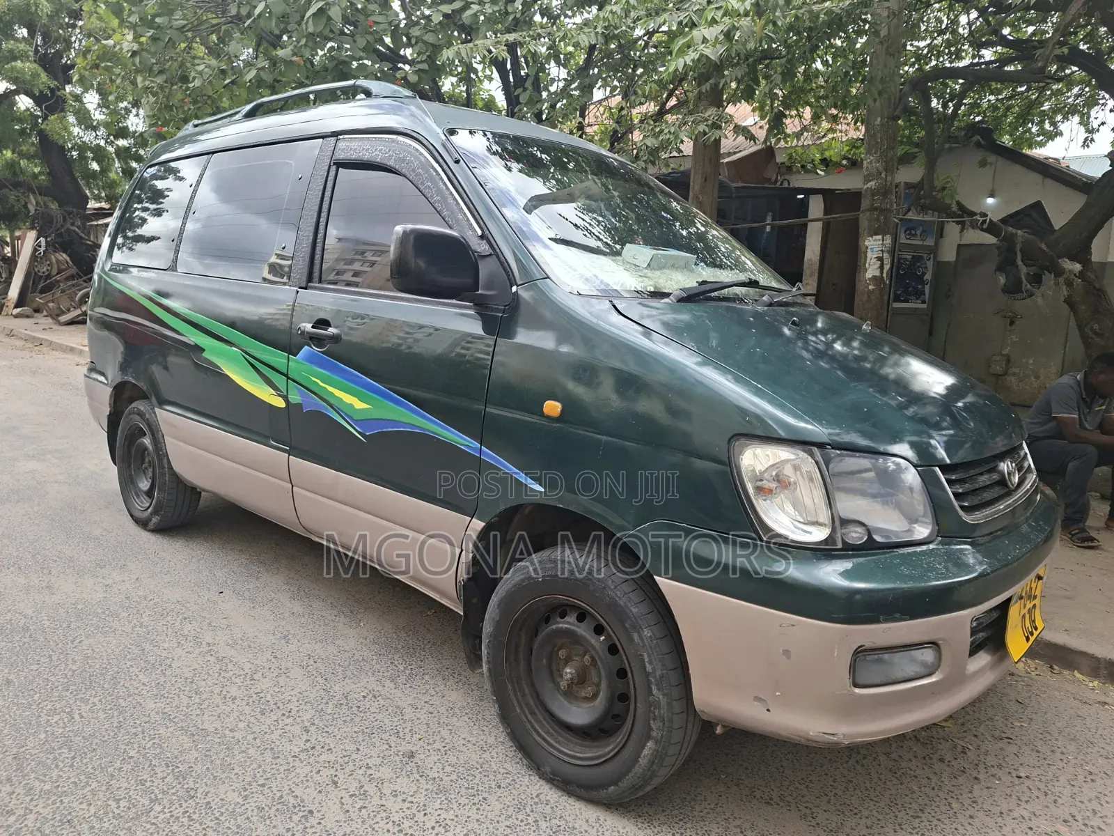 Toyota Noah 2.0 AWD (8 Seater) 2005 Green