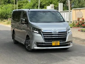 Toyota Quantum 2019 Silver