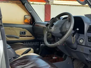 Toyota Land Cruiser Prado 2001 Silver