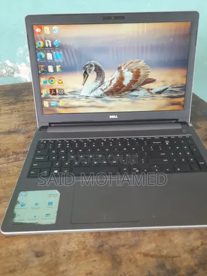 Laptop Dell Inspiron 15 5000 8GB Intel Core i3 SSD 500GB